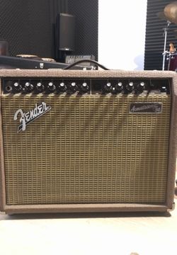 FENDER ACOUSTANIC AMP