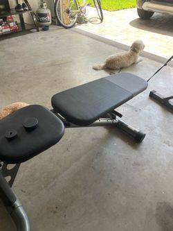 Weight bench