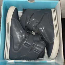 Sneakers For Sale Sz 9