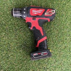 3/8 10mm Milwaukee Drill/driver 