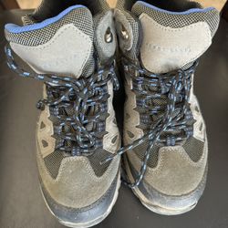 Boys Perry Ellis Hiking Boots Size 4