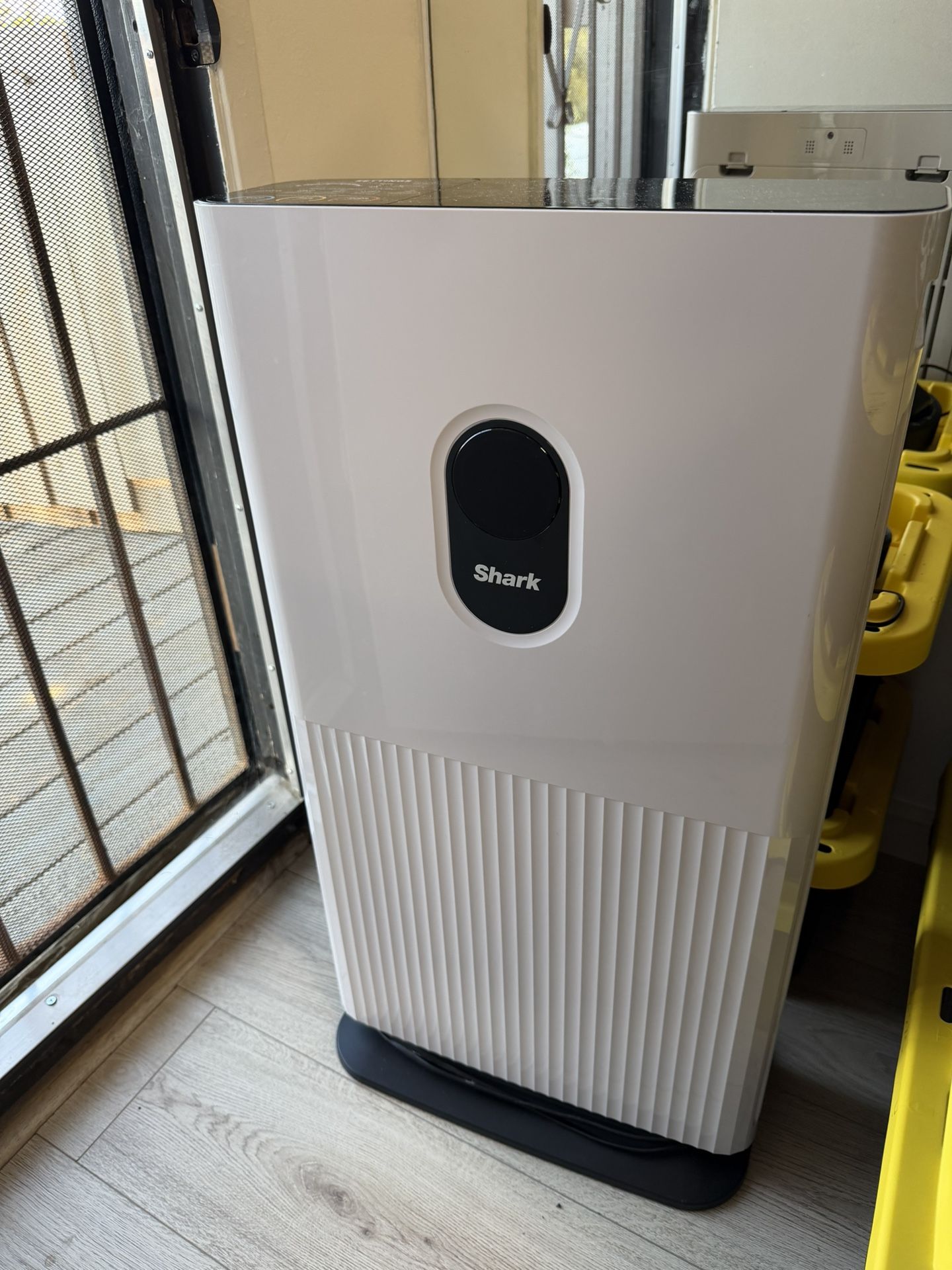 Shark HE601 Air Purifier 6