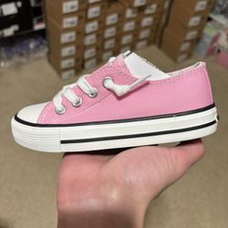 Size 9,10,11,12,13 - Weestep Lowtop Shoes  (Toddler / Preschool)