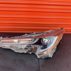 2020-2022 TOYOTA COROLLA LEFT  DRIVE LED HEADLIGHT  OEM 