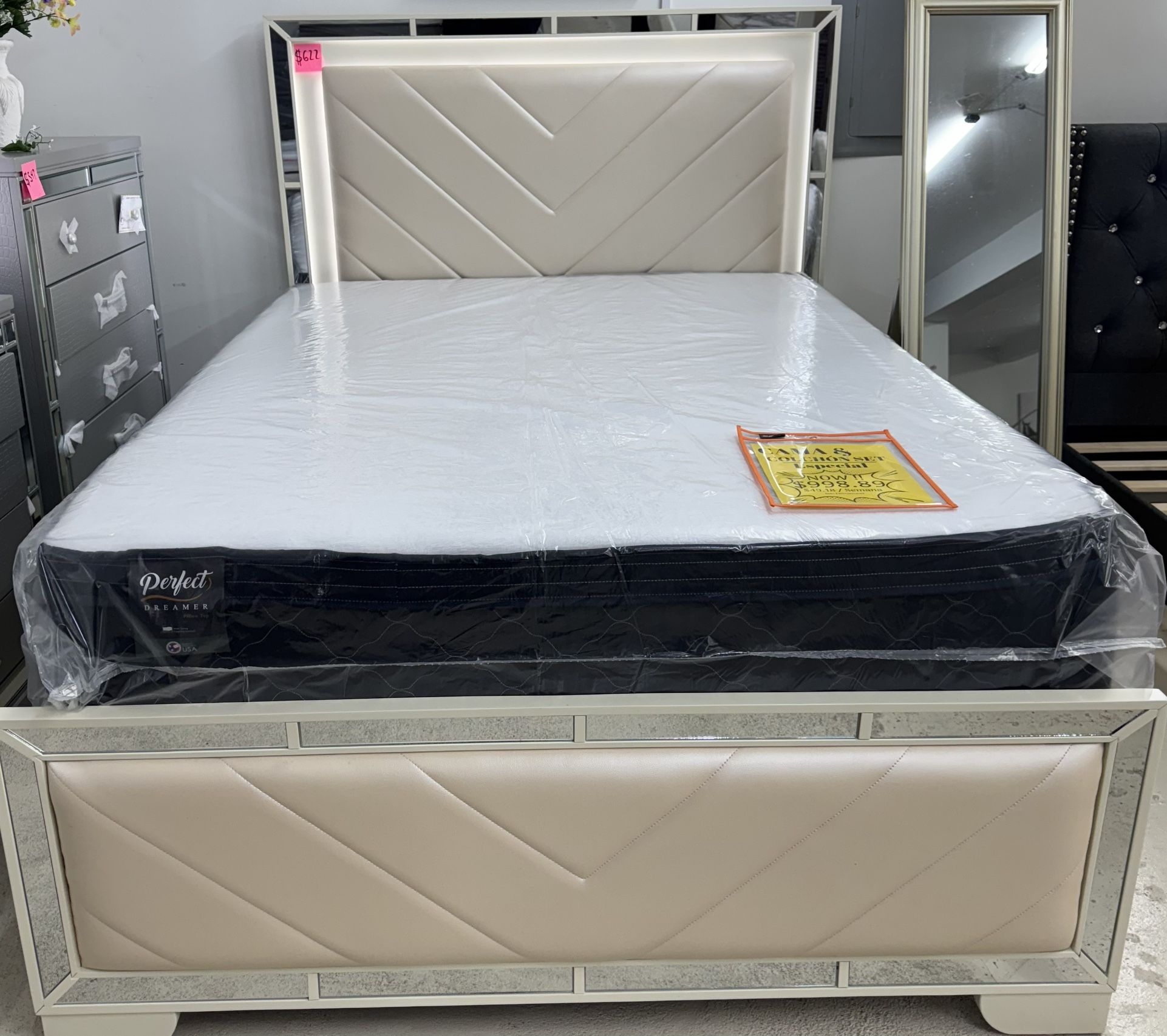 New Queen LED Bed W Queen Mattress & Box Spring 