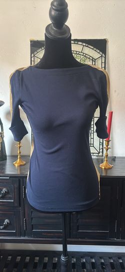Navy top