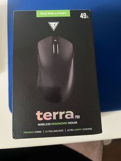 Teevolution Terra PRO gaming ergonomic mouse