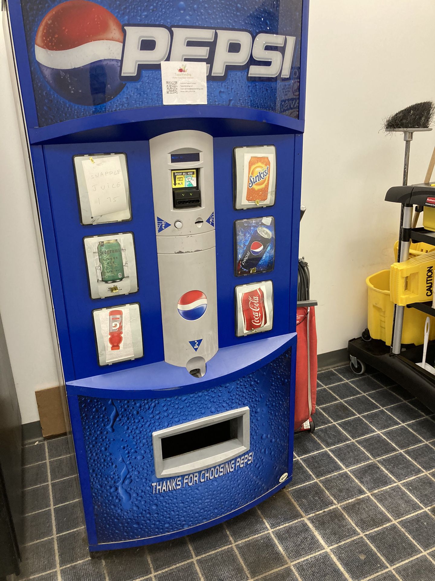 Pespsi Vendo 621 vending machine