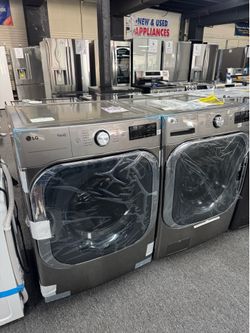 LG Washer & Dryer. 🚚WE DELIVER🚚