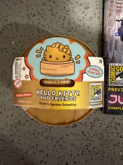 SDCC Exclusive Golden Squishy Dumpling