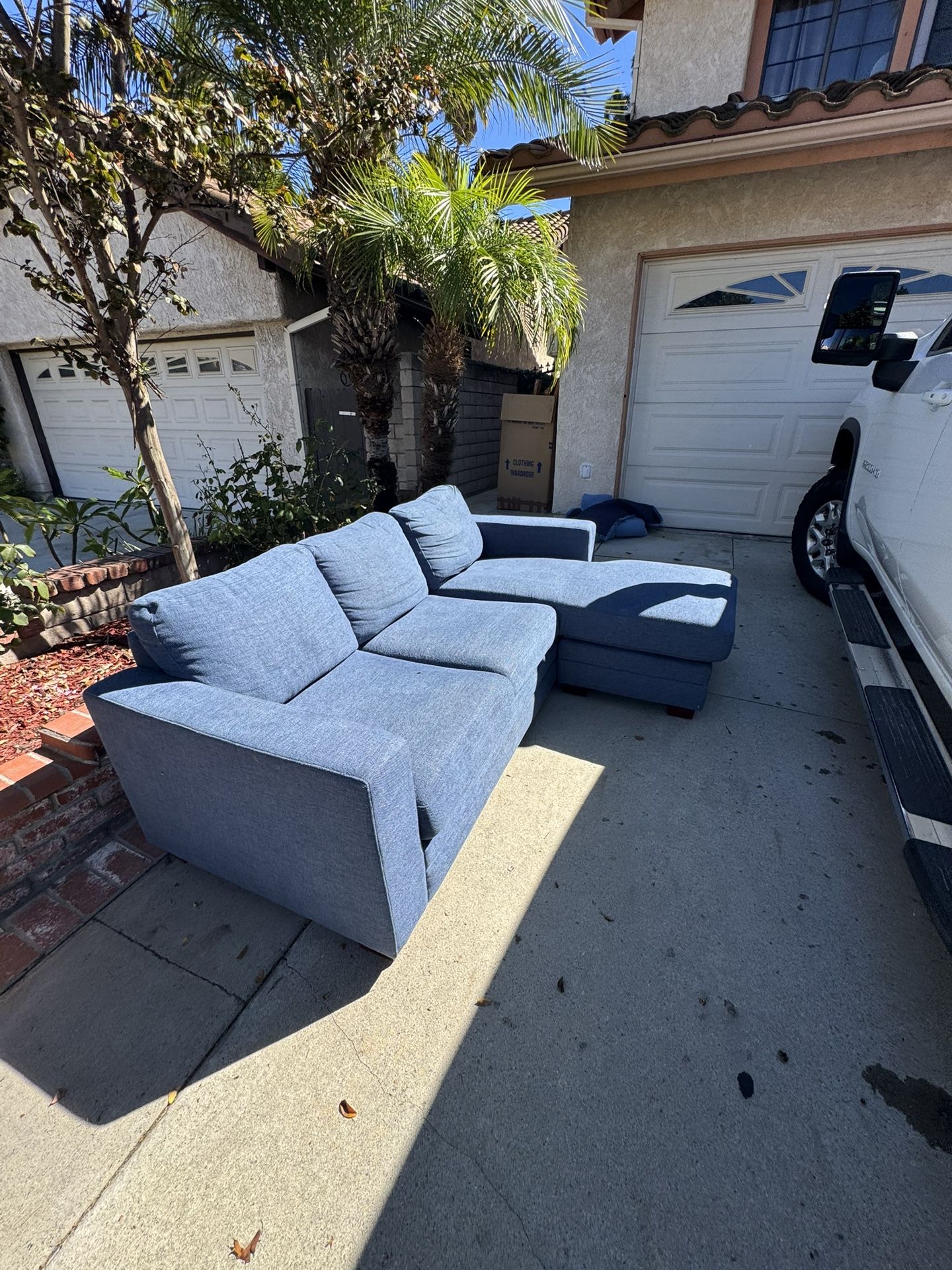 Sofa Couch With Chaise