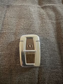 Vintage Zenith Hearing Aid Device