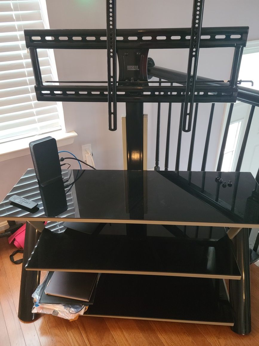 TV stand with swivel mount