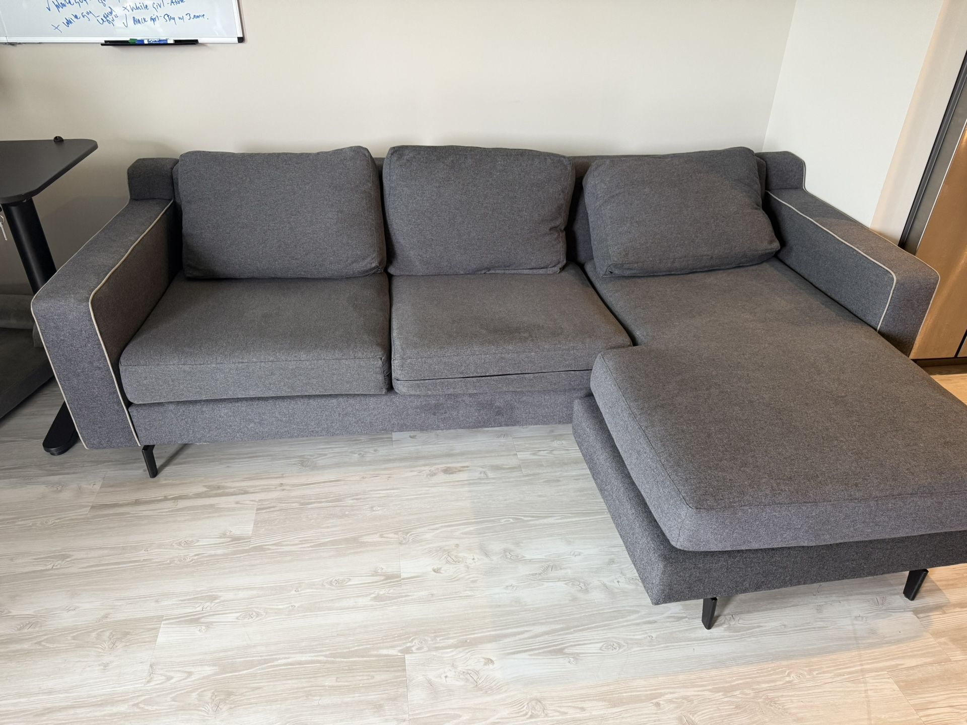 Couch Sofa With Chaise