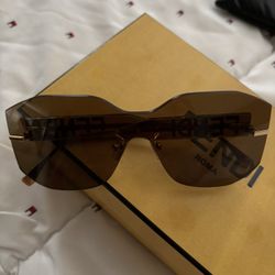 FENDI  WOMEN SUNGLASSES 