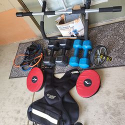 EXERCISE EQUIPMENT IN GOOD CONDITION 👍 