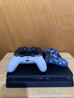 PlayStation 4 Slim