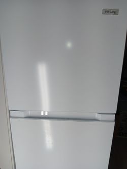 VISSANI FRIDGE