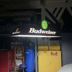 Budweiser Pool Table Light 