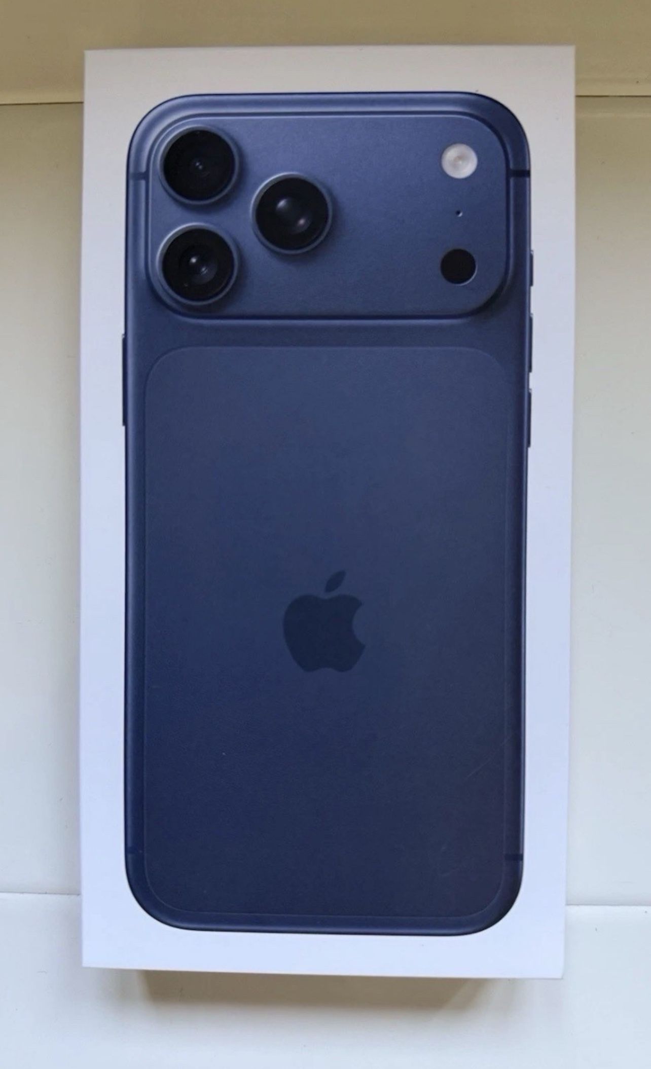 Apple iPhone 17 Pro Max 1TB- Deep Blue- SEALED!
