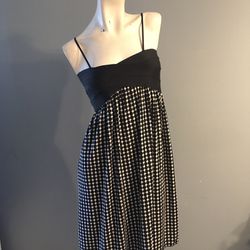 Max Studio Black & White Spaghetti Straps Stretch Top Pleated Skirt Dress Size Small 