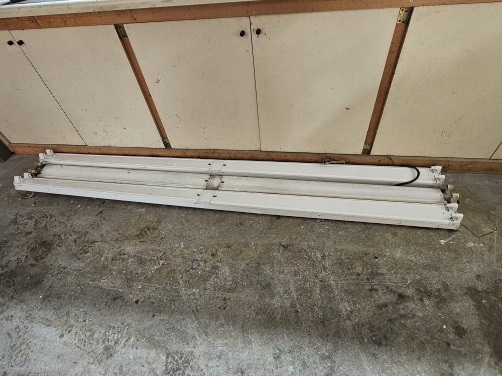 8' Fluorescent Light Fixtures (3)