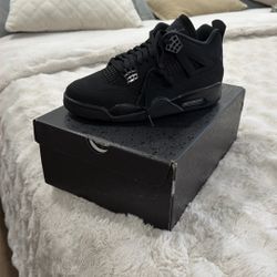 AIR JORDAN 4 RETRO 