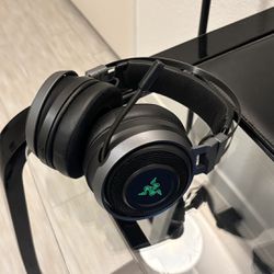Razer Nari Ultimate Headset (for Pc Or Ps5)