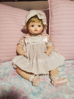 "Jessica" doll by the Hamilton Collection