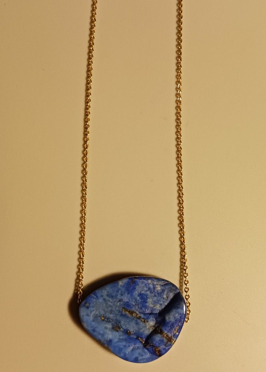 Hand Cut & Polished Gemstone Pendant with Gold Tone Chain 