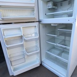 Fridge For Sell