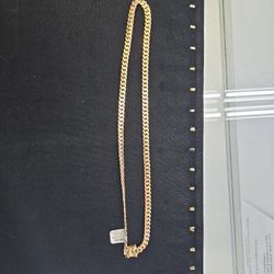 25" Cuban Link 10k 92 Grams Flat