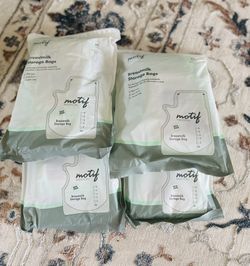 Motif medical breast milk storage bags Each Bag 90 count 8 oz 