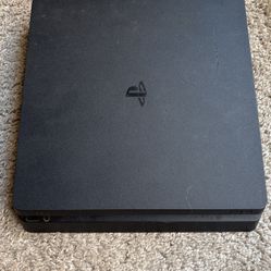 PS4 Console 