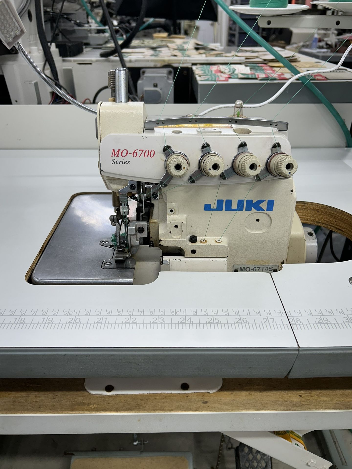 Juki Serger Industrial 4 & 3 Thread 