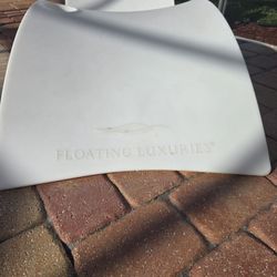 Floating Luxuries Kai Shelf Lounger