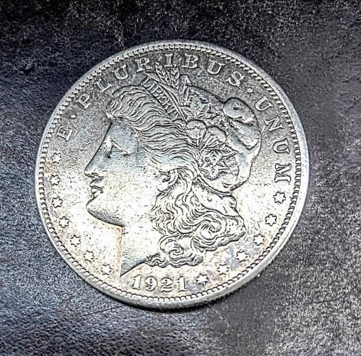 1921 Morgan Dollar (Silver)