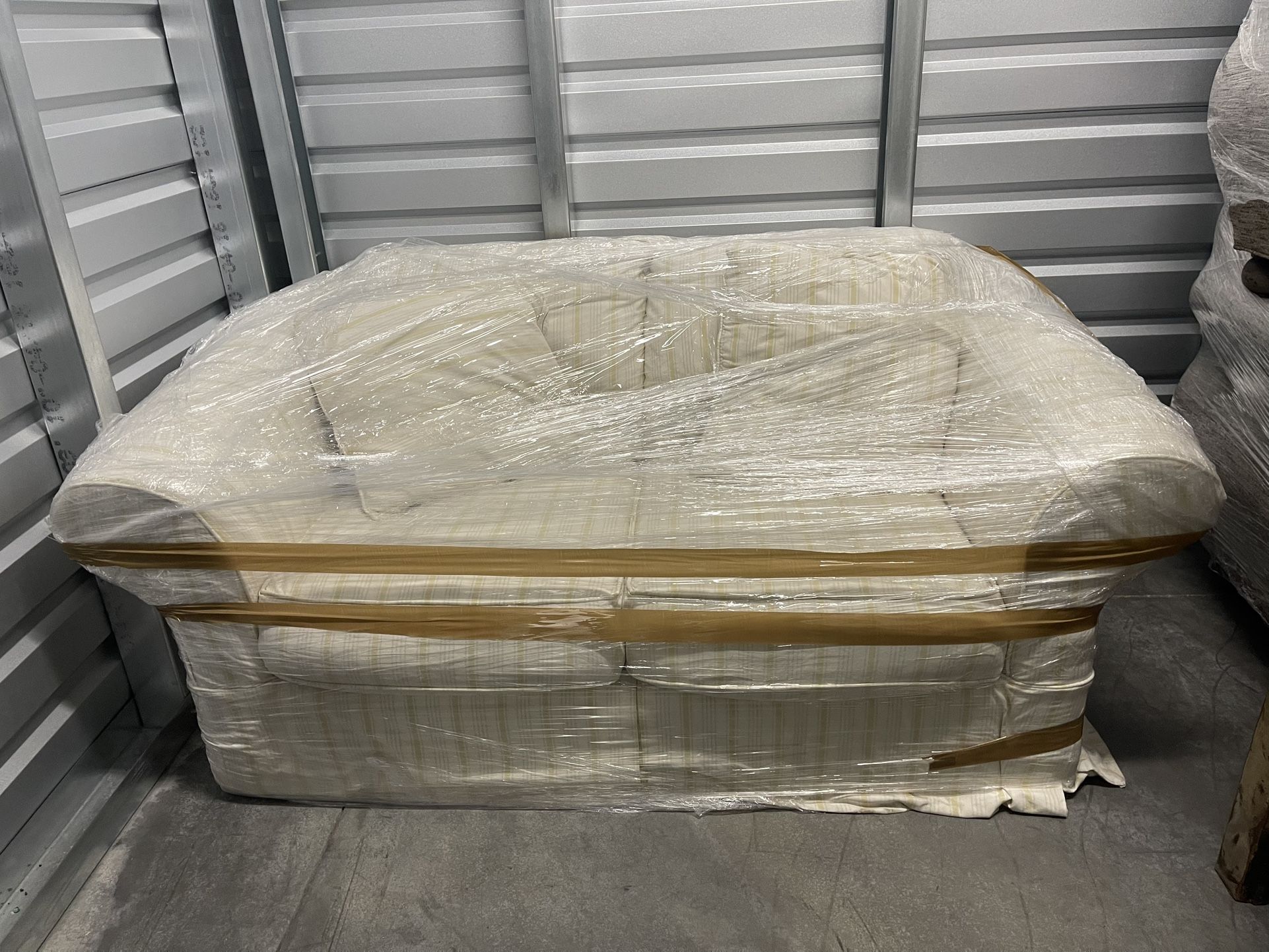 Cream & Soft Yellow Striped Loveseat – Classic Rolled Arms