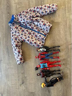 Spiderman jacket and toys set