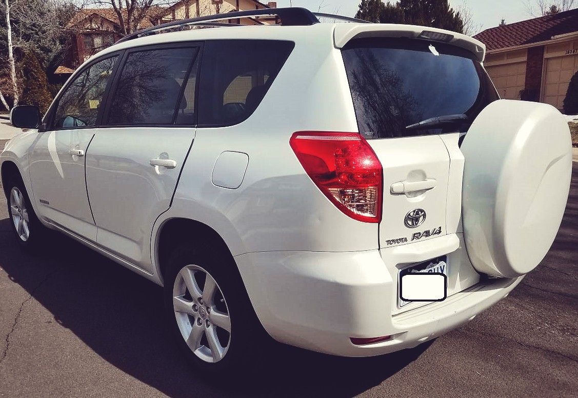 THE SUPREME CAR 😈😈 2006 TOYOTA RAV4 have all what you need