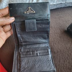 Prada Wallet 