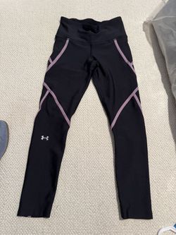Womens Size Xs Under Armour Black Purple Leggings 