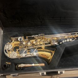 Yamaha Saxophone 