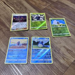 Lot Bundle Set of 5 Pokemon holographic Cards Marill Pyukumukul Kiawe Heracross