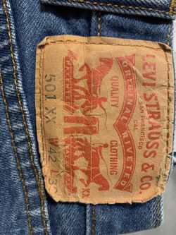 Levis