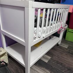 Free Mini Crib