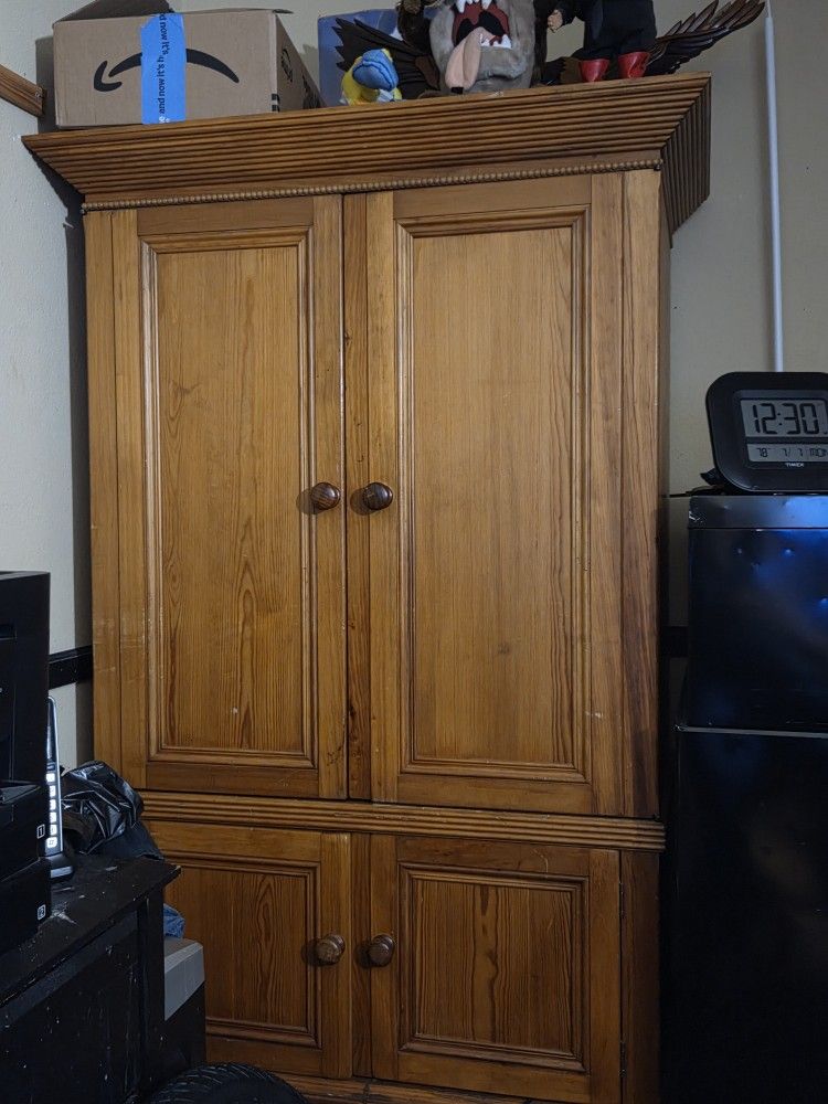 Cabinet For Clothes