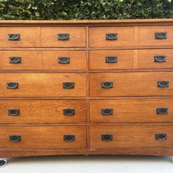 Mission Style Arts and Crafts Chest of Drawers/Dresser