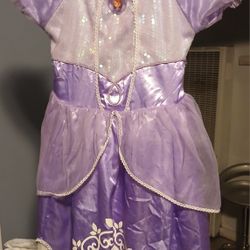 Dress Up Sz 4