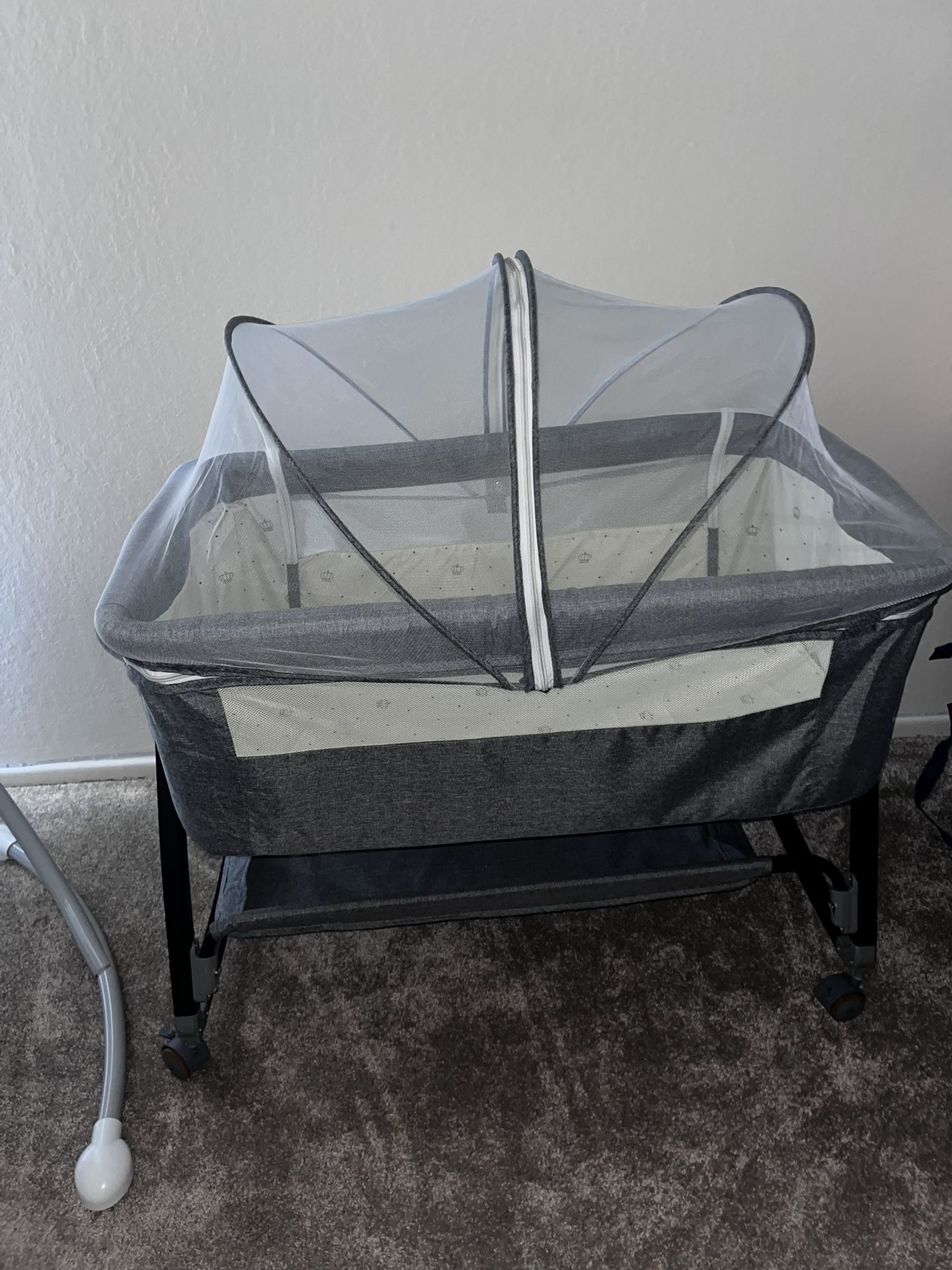 Baby Bedside Bassinet